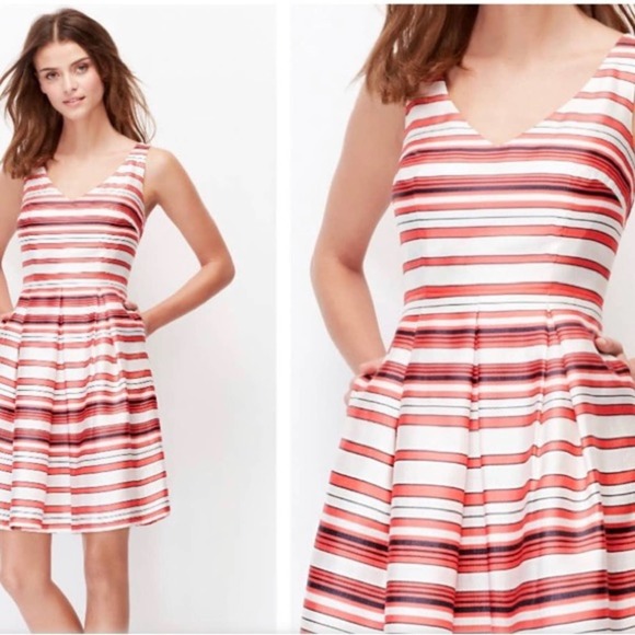 Ann Taylor Dresses & Skirts - New Ann Taylor horizontal stripe box pleat dress 8